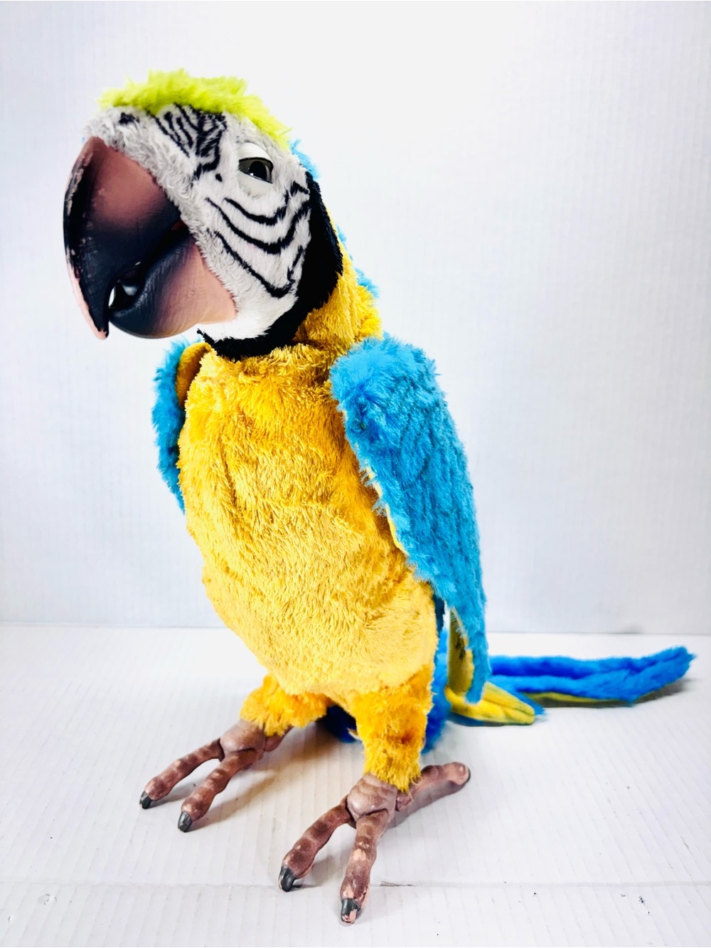 Hasbro FurReal Friends SQUAWKERS McCaw Parrot Interactive Bird Tested & Works!